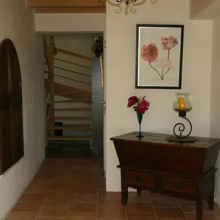 فندق مبيت وإفطار D'hotes Les Minardelles فيك-فيزينساك
